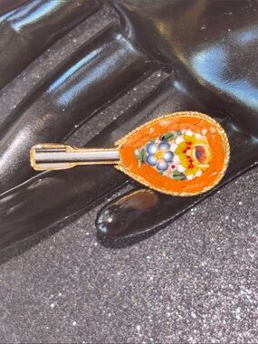 micro Mosaic spiny oyster gold mandolin Pin Brooch Italy